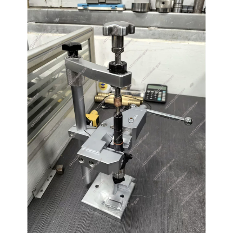 Common Rail Injector Disassemb - огляд і ціна Common Tools In Workshop